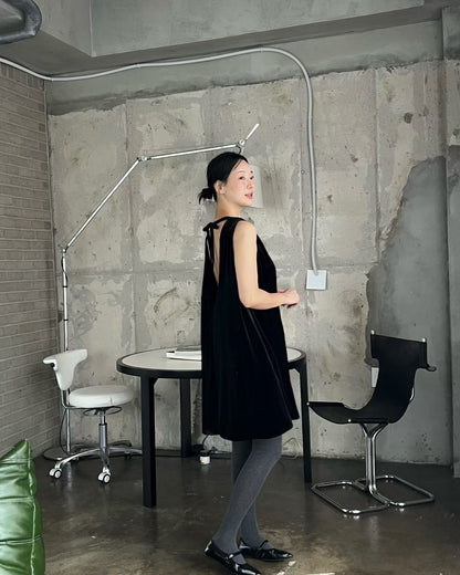 Velvet A-Line Mini Jurk – Tijdloos & Elegant