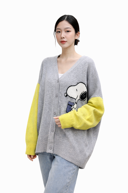 Snoopy Knit Cardigan – Two-Tone V-Neck